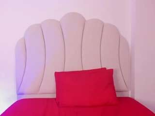 kaity-layne camsoda stream image