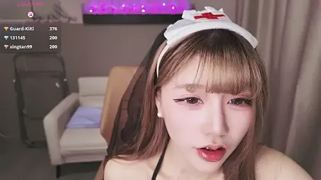 Kiki--2025 stripchat stream image