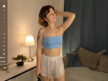 moirebaggs chaturbate stream image