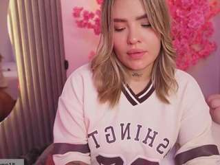 fernanda-c camsoda stream image