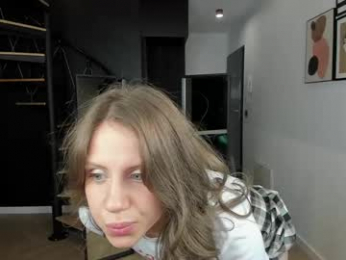 dianastar18 chaturbate stream image