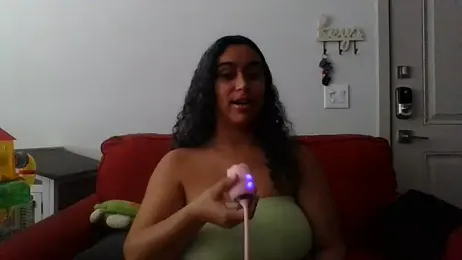 cinnaminnie stripchat stream image