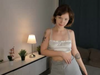 moirebaggs chaturbate stream image