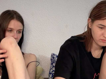 ZoyaVikki bongacams stream image