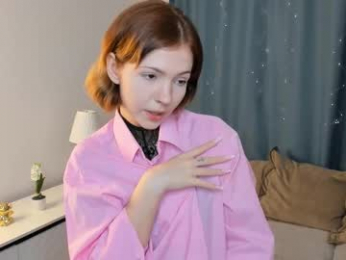 moirebaggs chaturbate stream image