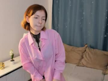 moirebaggs chaturbate stream image