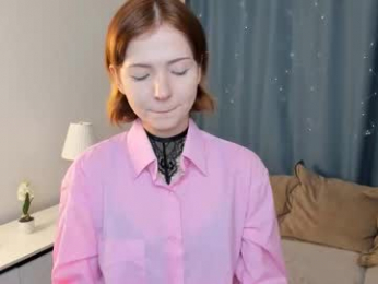 moirebaggs chaturbate stream image