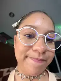 Shara_dreams stripchat stream image