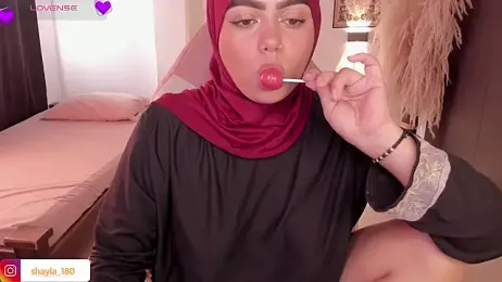 shayla_18 stripchat stream image