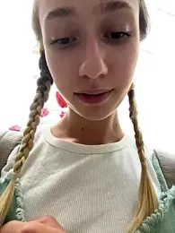 Lia__Love stripchat stream image