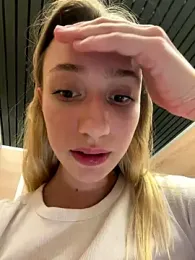 Lia__Love stripchat stream image