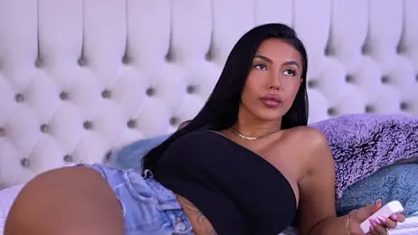 AishaDevoe stripchat stream image