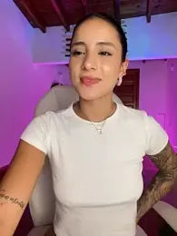 Ale_Lewis stripchat stream image