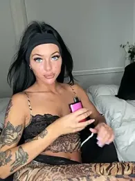 juicylucie stripchat stream image
