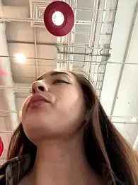 Holly_Play stripchat stream image