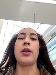 Holly_Play stripchat stream image