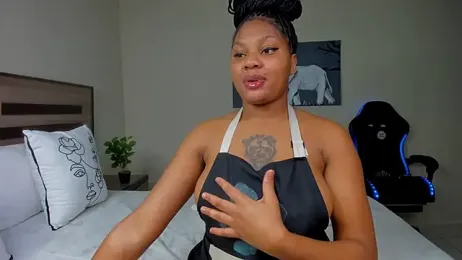 Renee-18 stripchat stream image