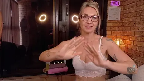 MissLMrJ stripchat stream image