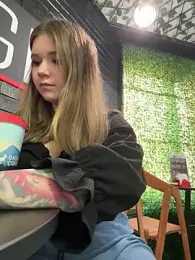 PumaShyXD stripchat stream image