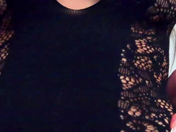 SelenaWest bongacams stream image