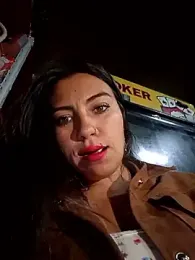 LIZ-06_ stripchat stream image