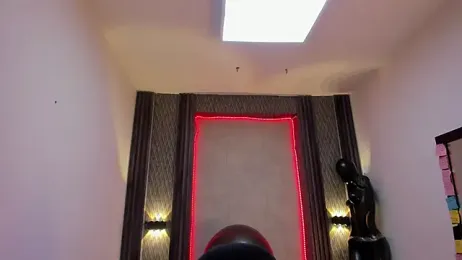 selene_red_ stripchat stream image