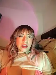 Sofhi_a20 stripchat stream image