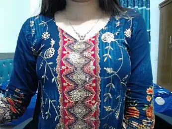 taisina stripchat stream image