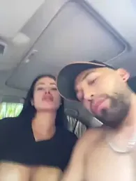 Sweet_and_caramel stripchat stream image