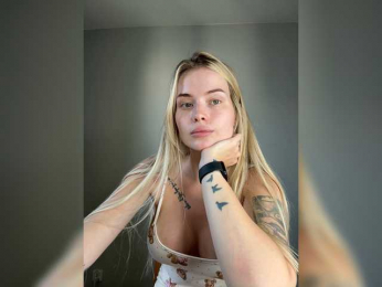 VladaMais bongacams stream image