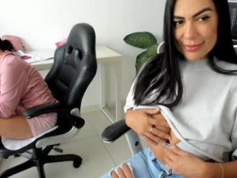 emillybrowm chaturbate stream image