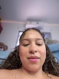 Shara_dreams stripchat stream image