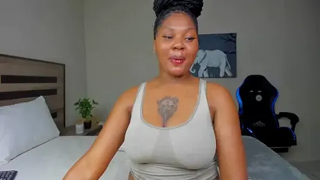 Renee-18 stripchat stream image