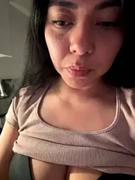 PetitLumiere stripchat stream image