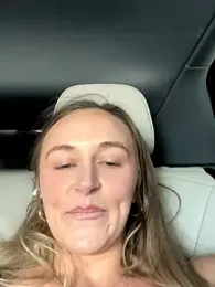 lunagirl13 stripchat stream image