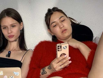 ZoyaVikki bongacams stream image
