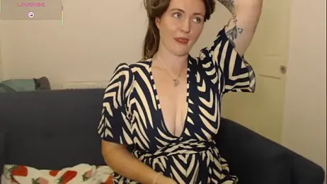 BustyBonnieUK stripchat stream image