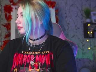 moon-valkyriie camsoda stream image