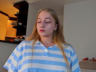 Mia Meowy flirt4free stream image