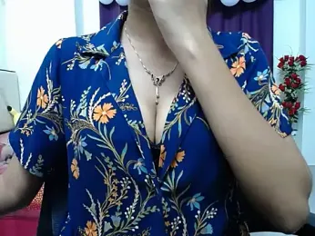 taisina stripchat stream image