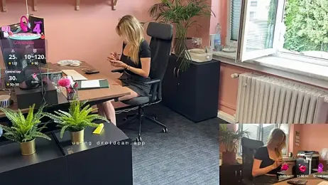 legsLONG stripchat stream image