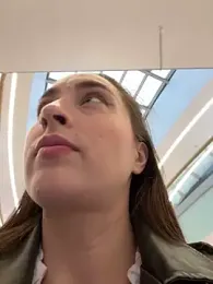 Holly_Play stripchat stream image