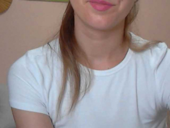 Lolakisss bongacams stream image