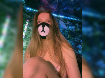 -Summer- bongacams stream image