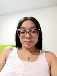 -VICKKY stripchat stream image