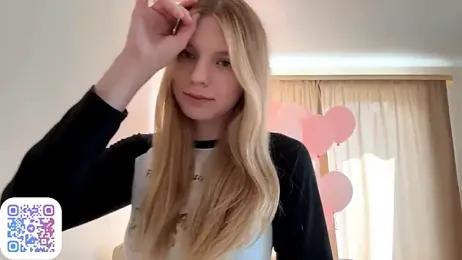 FruityXo stripchat stream image