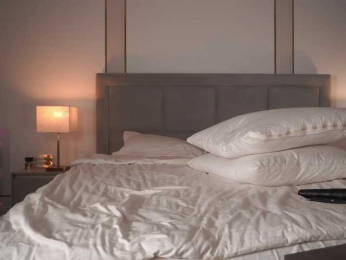 Eseniyavl bongacams stream image