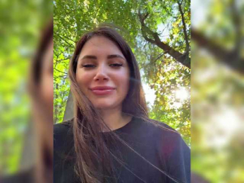 Girls-Leia bongacams stream image