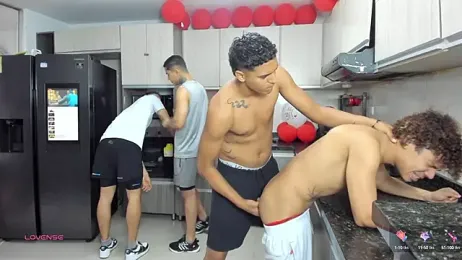 badguyss_bisex stripchat stream image