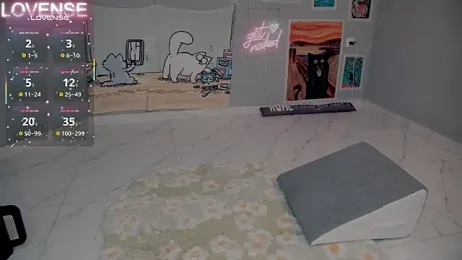 Careful_i_bite stripchat stream image